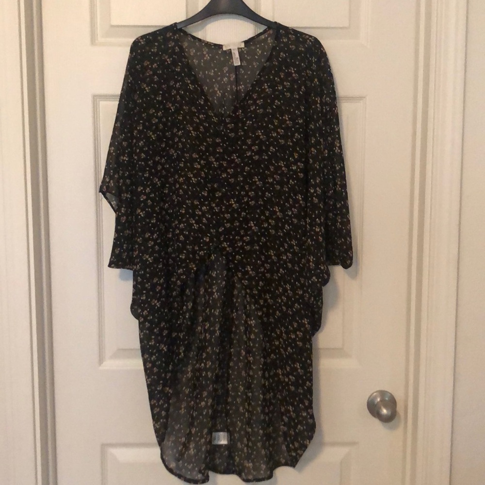 Black floral tunic